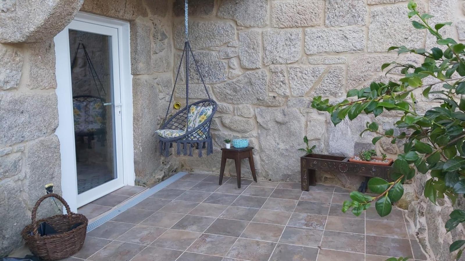 Casita A Estrenar En Finca Con Rio Proxima A Tui, Gondomar Y Portugal. Dış mekan fotoğraf